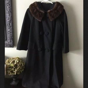 Rare Hockanum Persian Vintage Black Coat 100% Wool